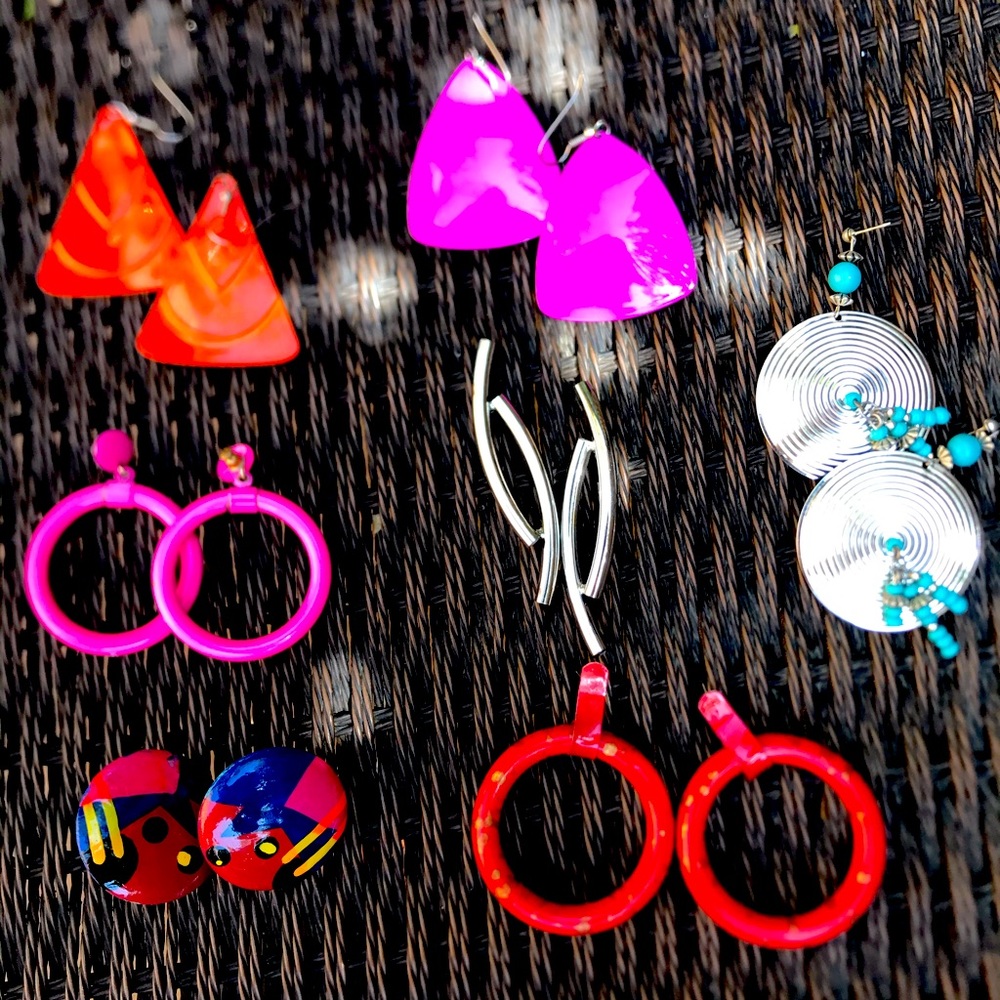 LOT OF VINTAGE 1980s EARRINGS